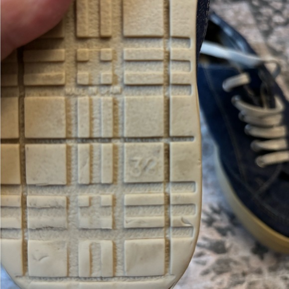 Women’s Vintage Burberry Tennis Shoes - Picture 6 of 6